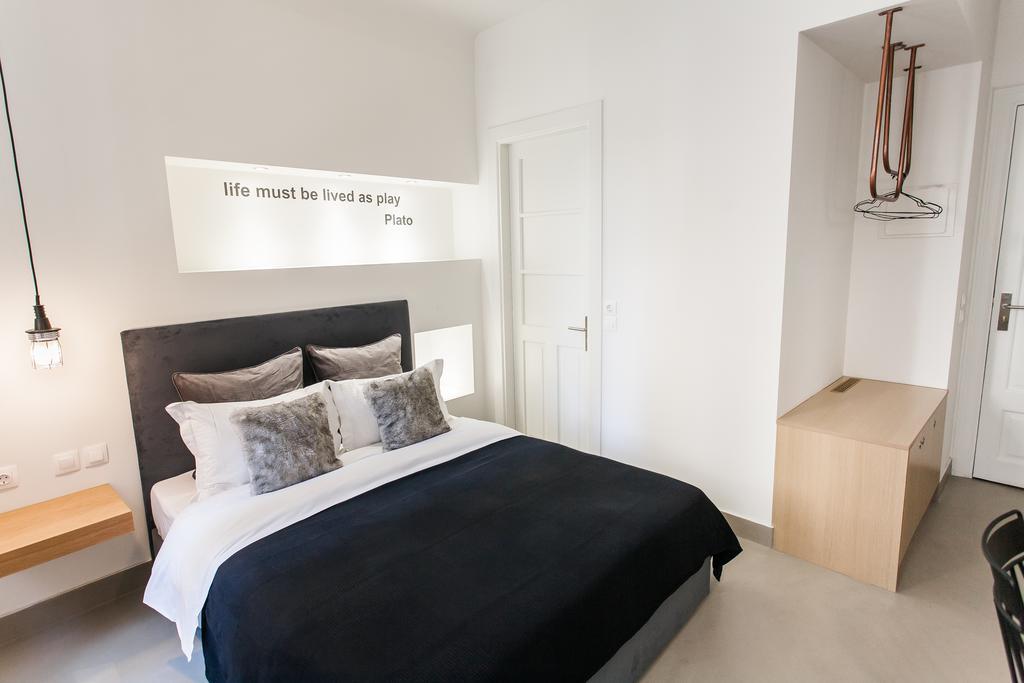 Monk Suites By Mlt At Ermou Athen Eksteriør bilde
